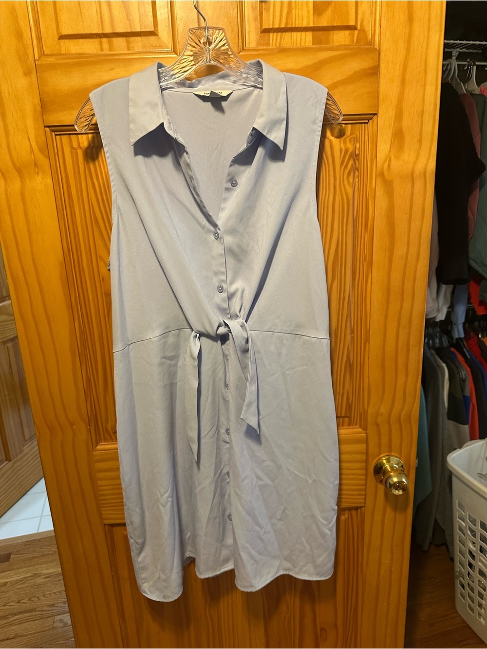 Nine West Light Blue Sleeveless Button-Front Tie-Waist Midi Dress